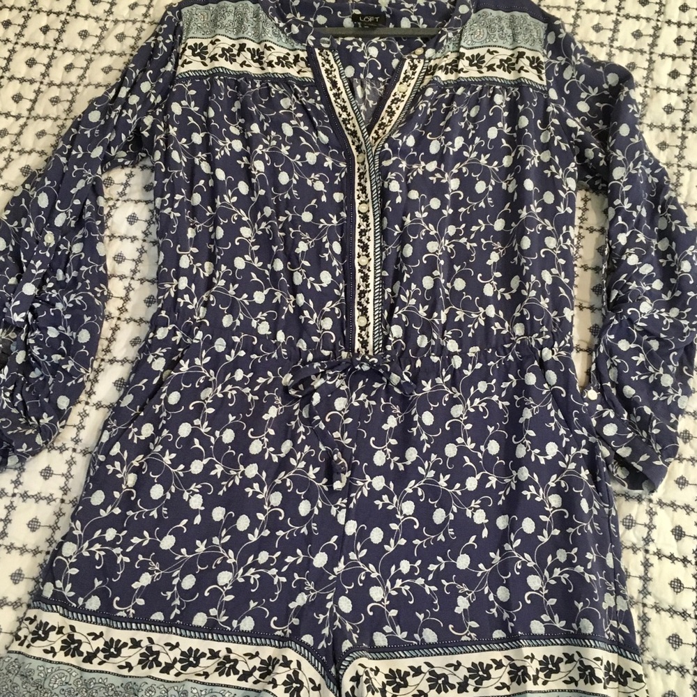 Loft Floral Boho Romper Size Medium